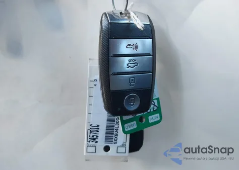 2016 Kia Optima Ex z USA, uszkodzony, nr VIN 5XXGU4L30GG004137